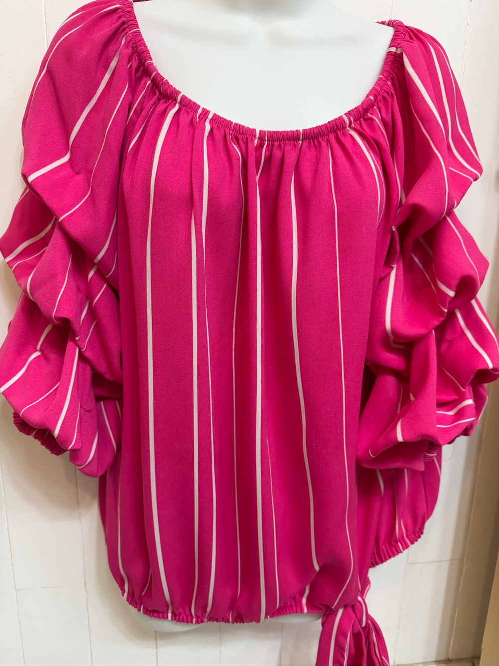 Vince Camuto blouse, XL, pink and white